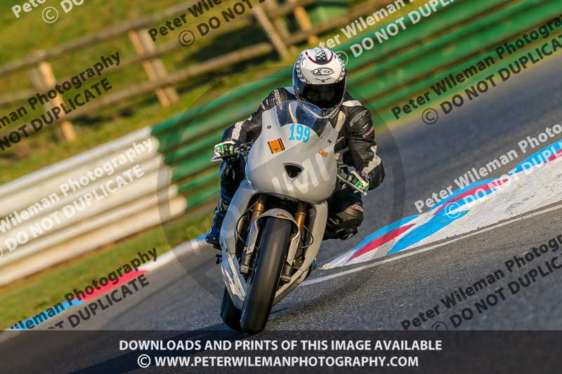 PJ Motorsport Photography 2018;enduro digital images;event digital images;eventdigitalimages;mallory park;mallory park photographs;mallory park trackday;mallory park trackday photographs;no limits trackdays;peter wileman photography;racing digital images;trackday digital images;trackday photos